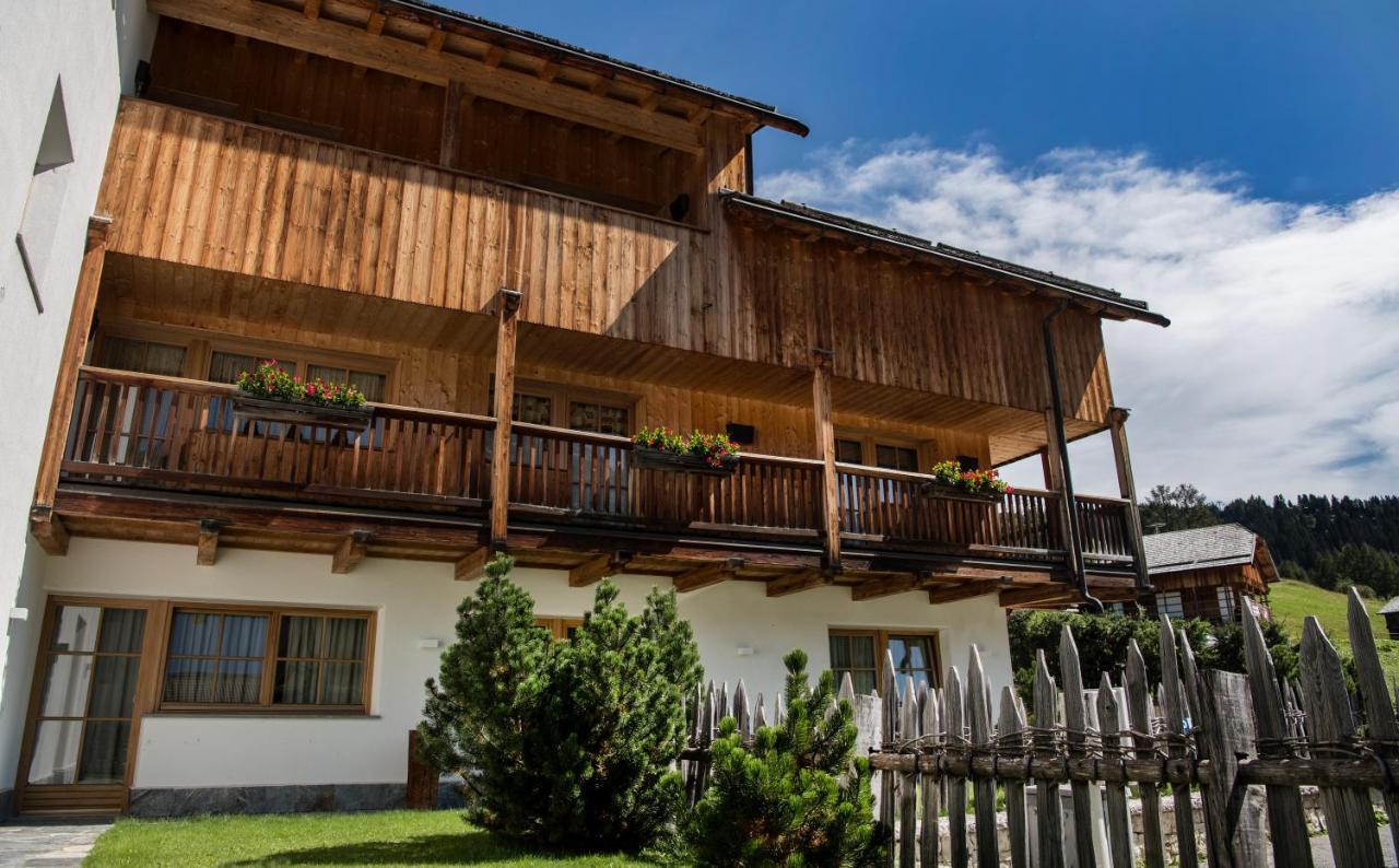 Aparthotel Nei Y Suredl Nevesole Corvara Exteriér fotografie