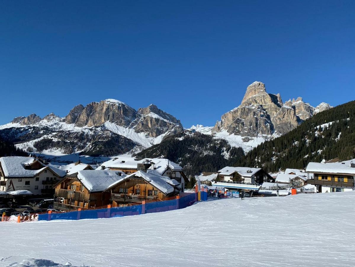 Aparthotel Nei Y Suredl Nevesole Corvara Exteriér fotografie